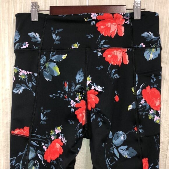 VS XL Essential Pocket Hi-Rise Crop Black Red Blue Pocket Legging - Picture 2 of 12